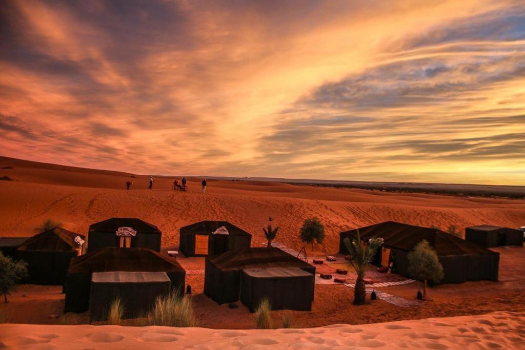 Camp Sahara Holidays M'Hamid Esterno foto
