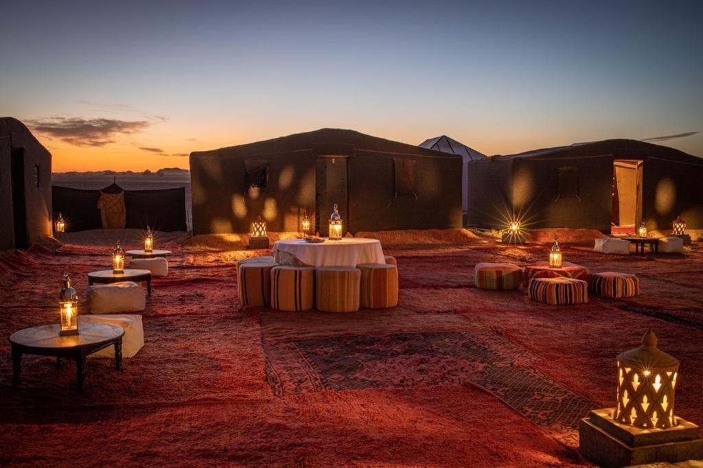 Camp Sahara Holidays M'Hamid Esterno foto